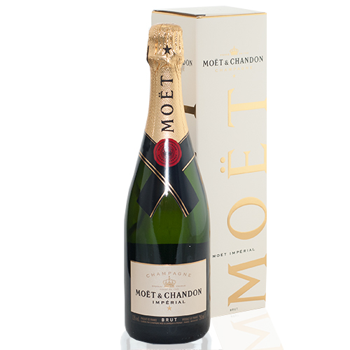 Moët & Chandon brut champagne in cadeau box